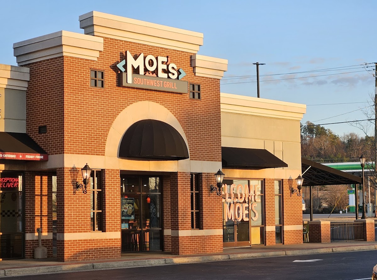 Moe's Drive Thru